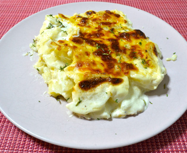 Πατάτες daphinoise au gratin