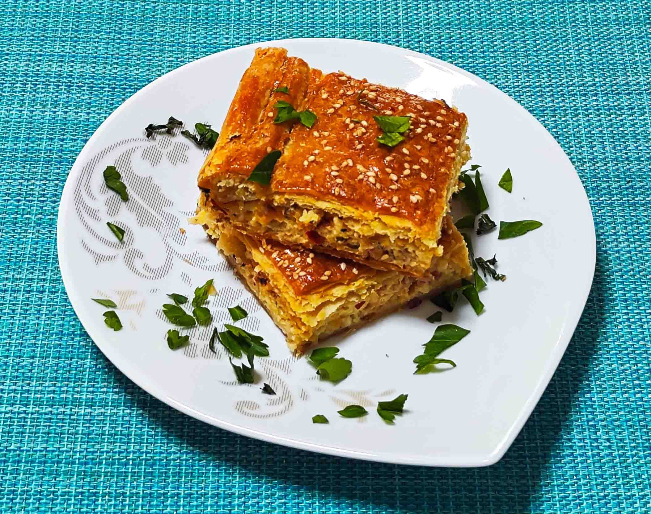 IMG 20250504 134817b Τυρόπιτα με γραβιέρα