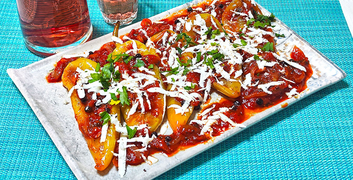 Πιπεριές ψητές με σάλτσα