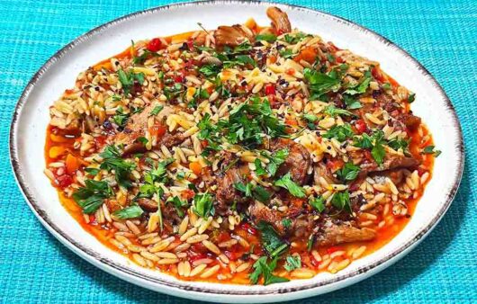 Μανιτάρια γιουβέτσι