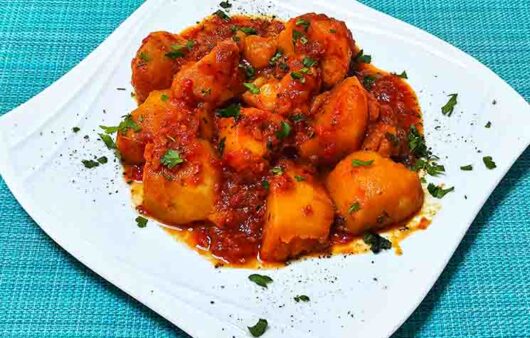 Πατάτες γιαχνί