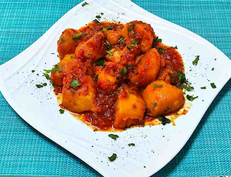 Πατάτες γιαχνί