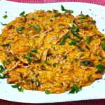 Κριθαρότο με μανιτάρια και καπνιστή μπριζόλα