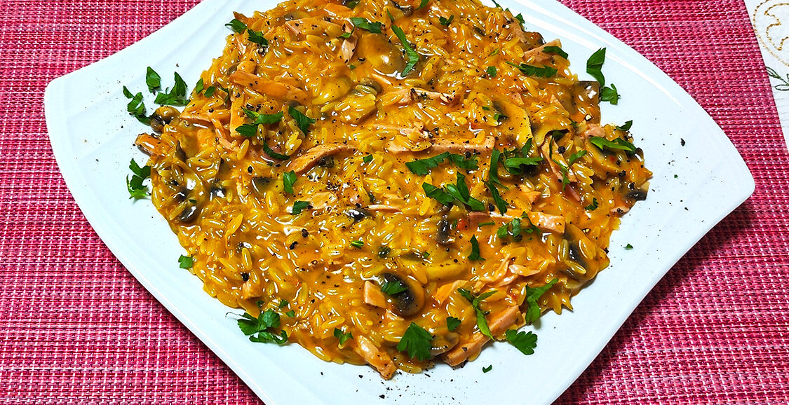 Κριθαρότο με μανιτάρια και καπνιστή μπριζόλα