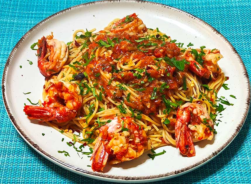 Γαριδομακαρονάδα